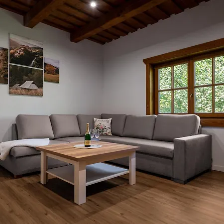 Aparthotel Oravska Drevenica Pribis